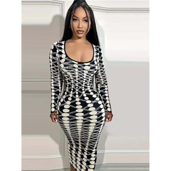 Geo Print Maxi Dress - Flattering Bodycon Fit Stylish Scoop Neck & Long Sleeves - Thumbnail 17