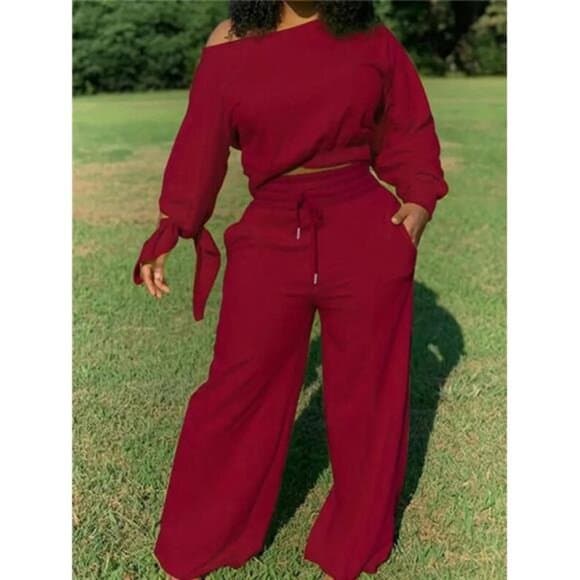 Two-Piece Set Of Oblique Shoulder Sweatshirt And Drawstring Waist Pants - Thumbnail 7