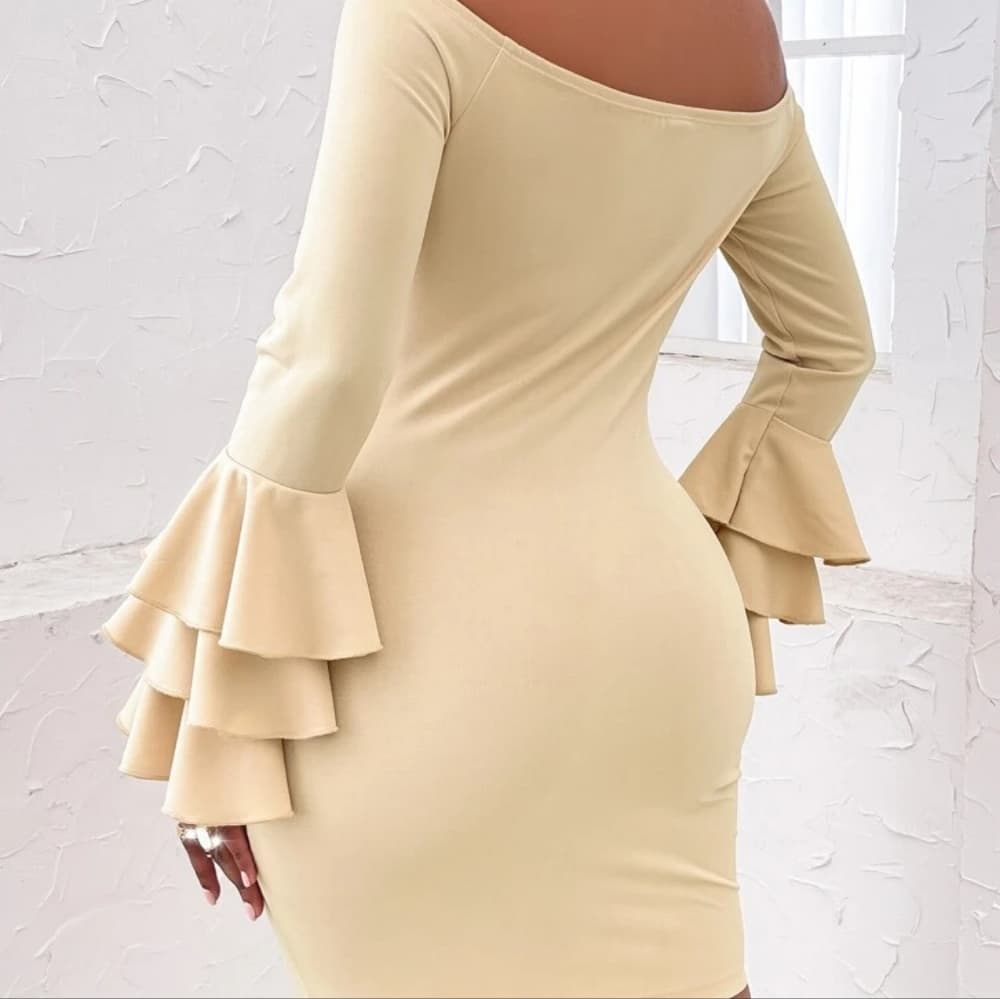 Off Shoulder Layered Sleeve Bodycon Dress - Thumbnail 5