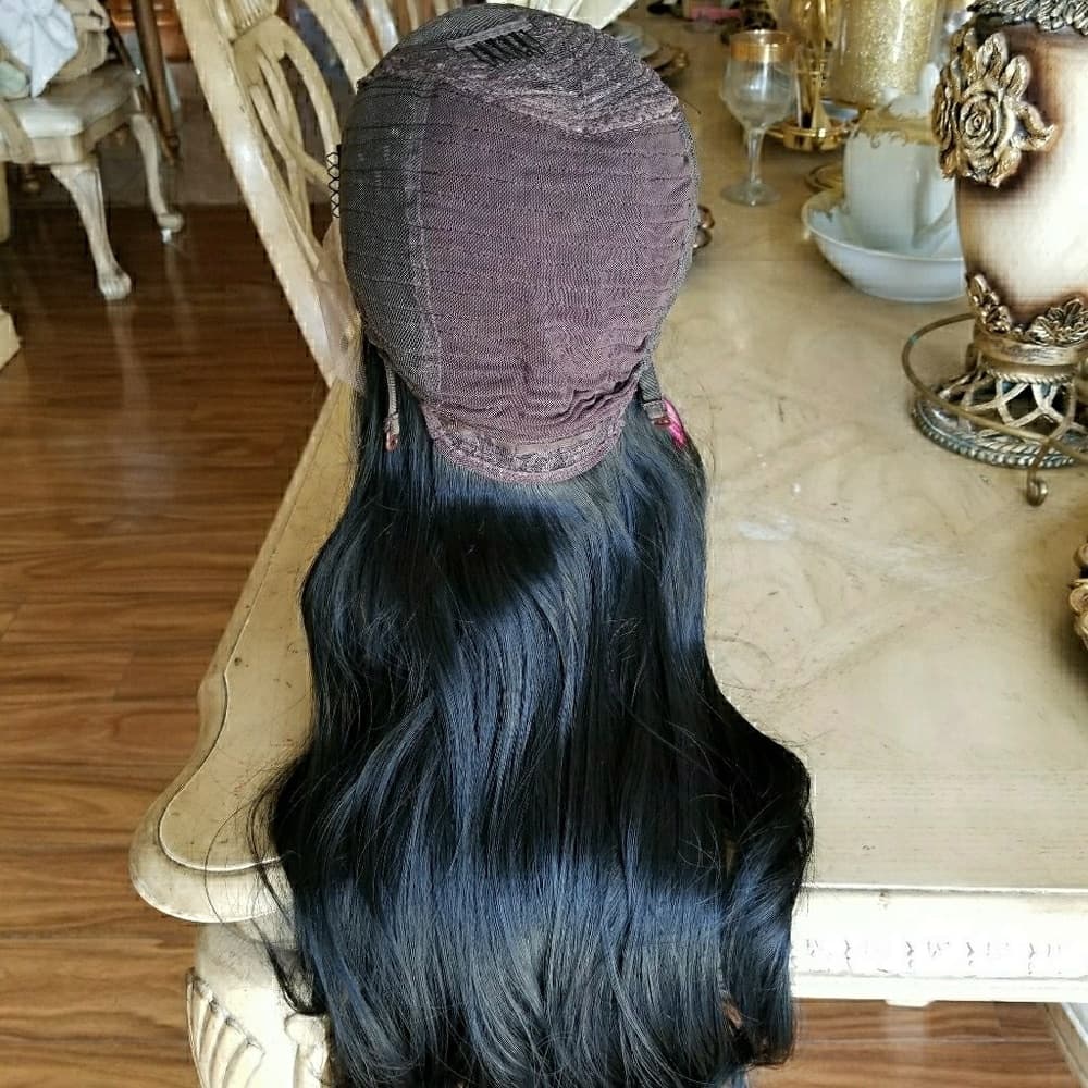 Bodywave Lace Front Wig 24-28 inches - Thumbnail 4