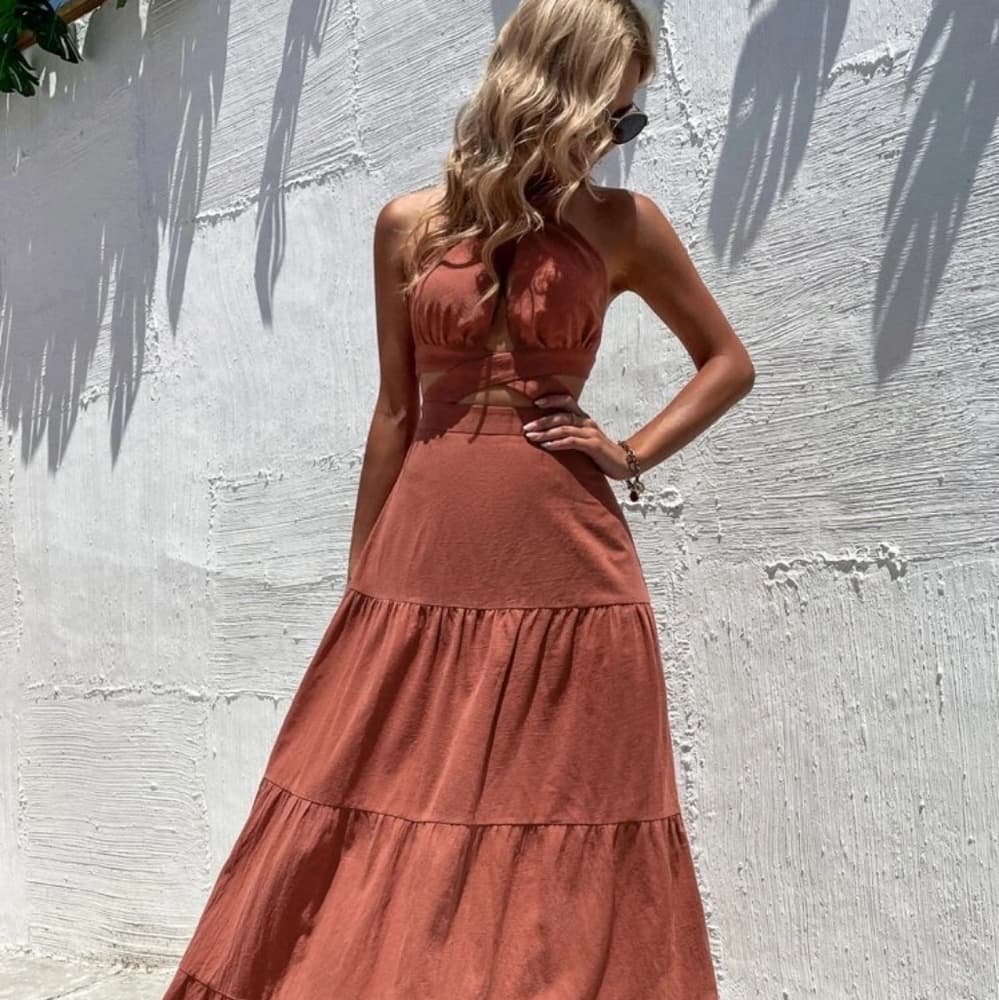 Cut Out Crisscross Ruffle Hem Tie Backless Halter Dress - Thumbnail 3