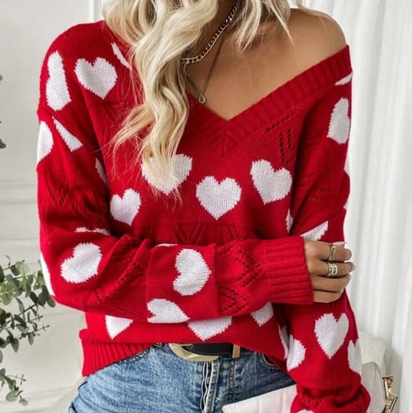 Cozy Hearts Sweater - Thumbnail 5