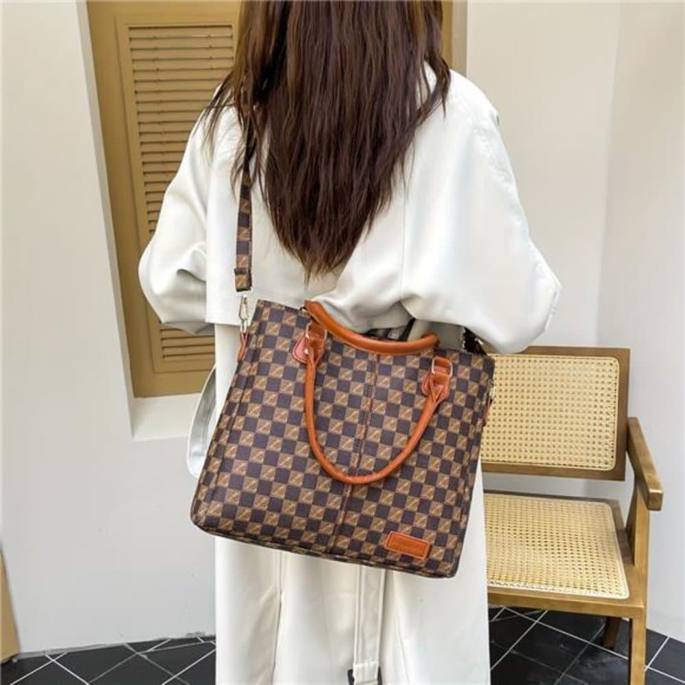 Stylish Faux-Leather Lettered Satchel: Secure Zipper Tote Bag - Thumbnail 3