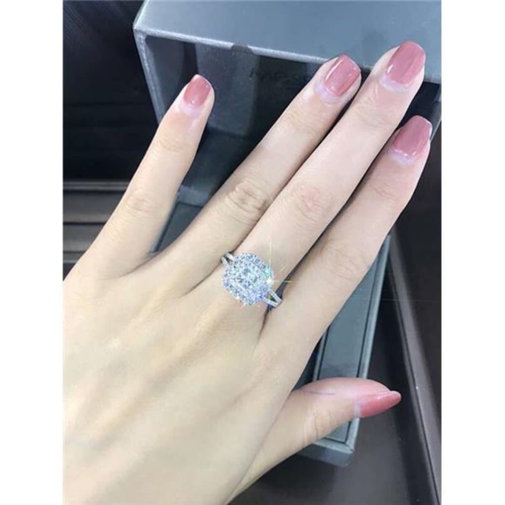 Cubic Zirconia Decor Ring