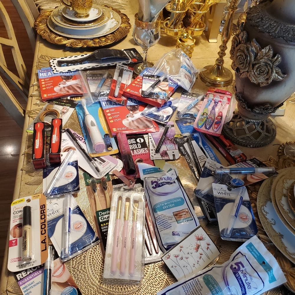 Beauty Lot Bundle - Thumbnail 3