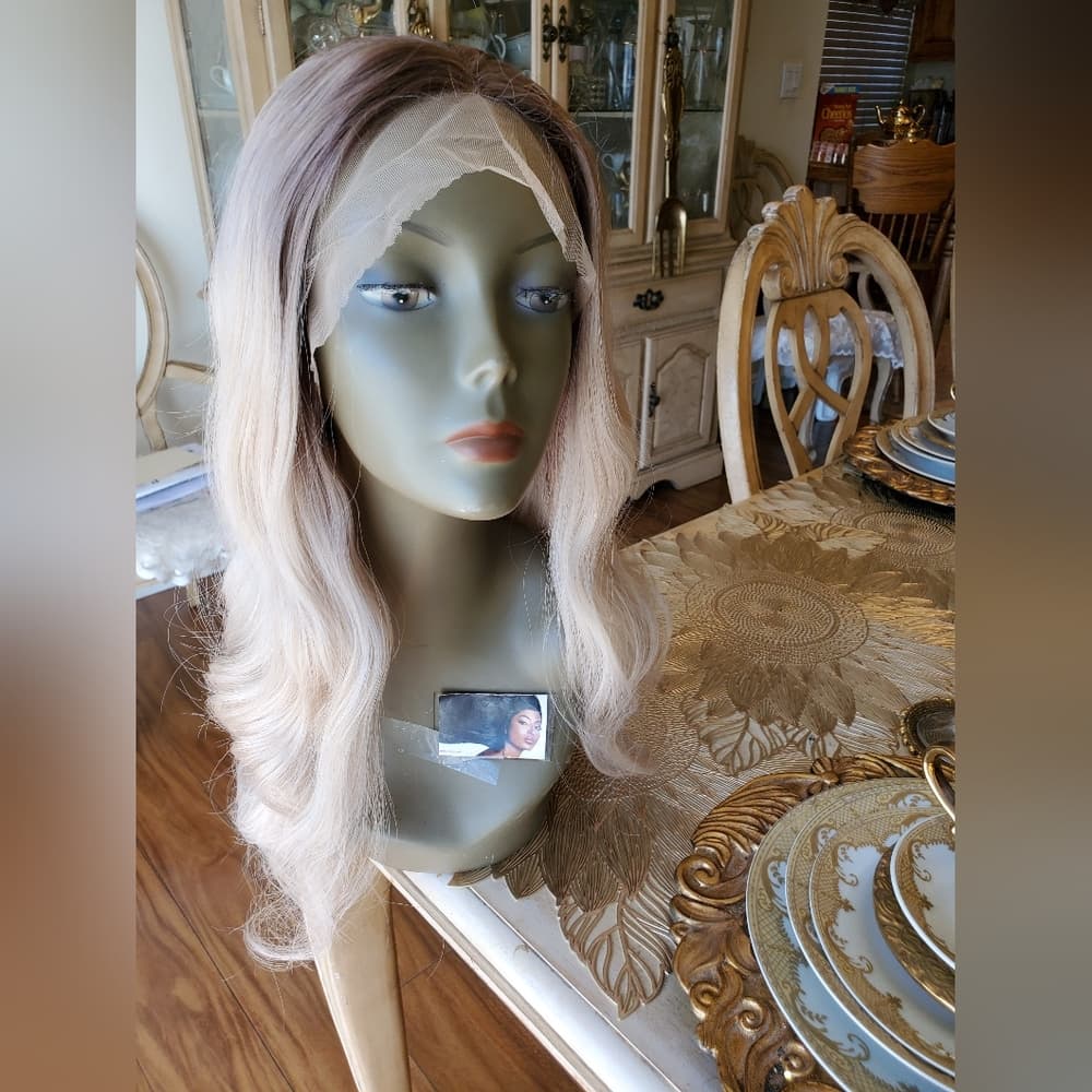 Blonde Beauty Lace Front Wig 22-26 inches!1 - Thumbnail 3