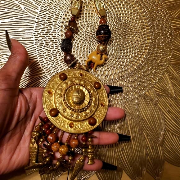 Beautiful Gold Brown Exotic Hanging Necklace - Thumbnail 8
