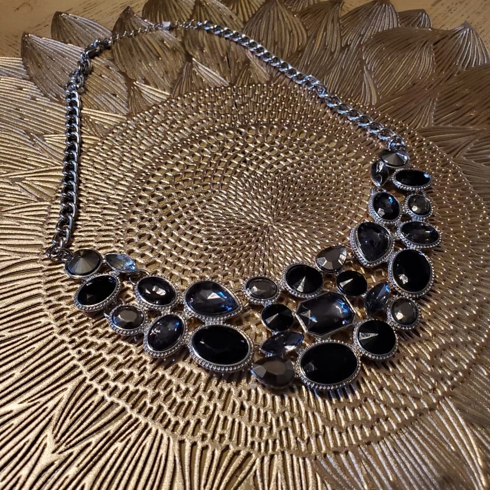 Black Silver Necklace - Thumbnail 2