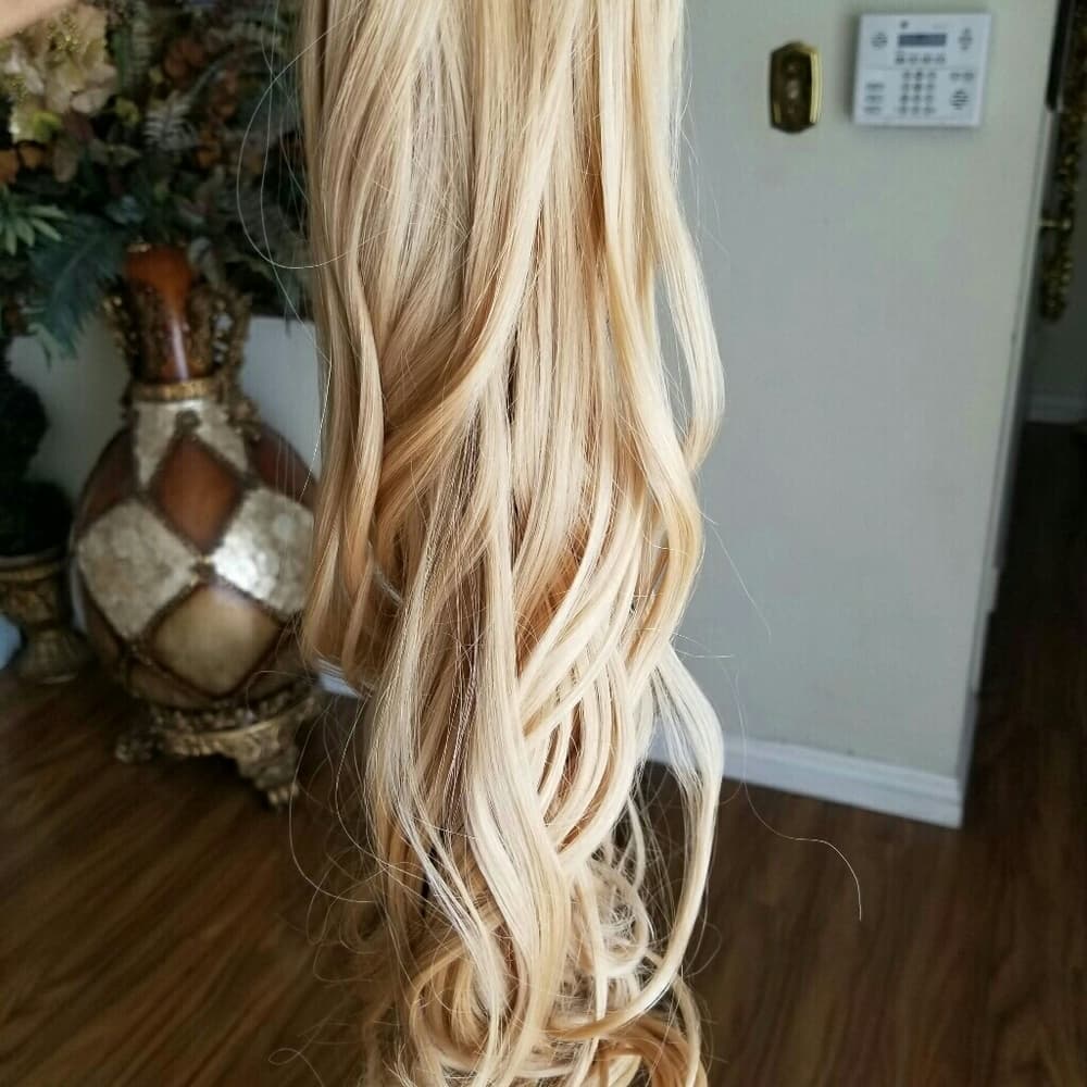 Blonde Full Head Clip in Extension - Thumbnail 4