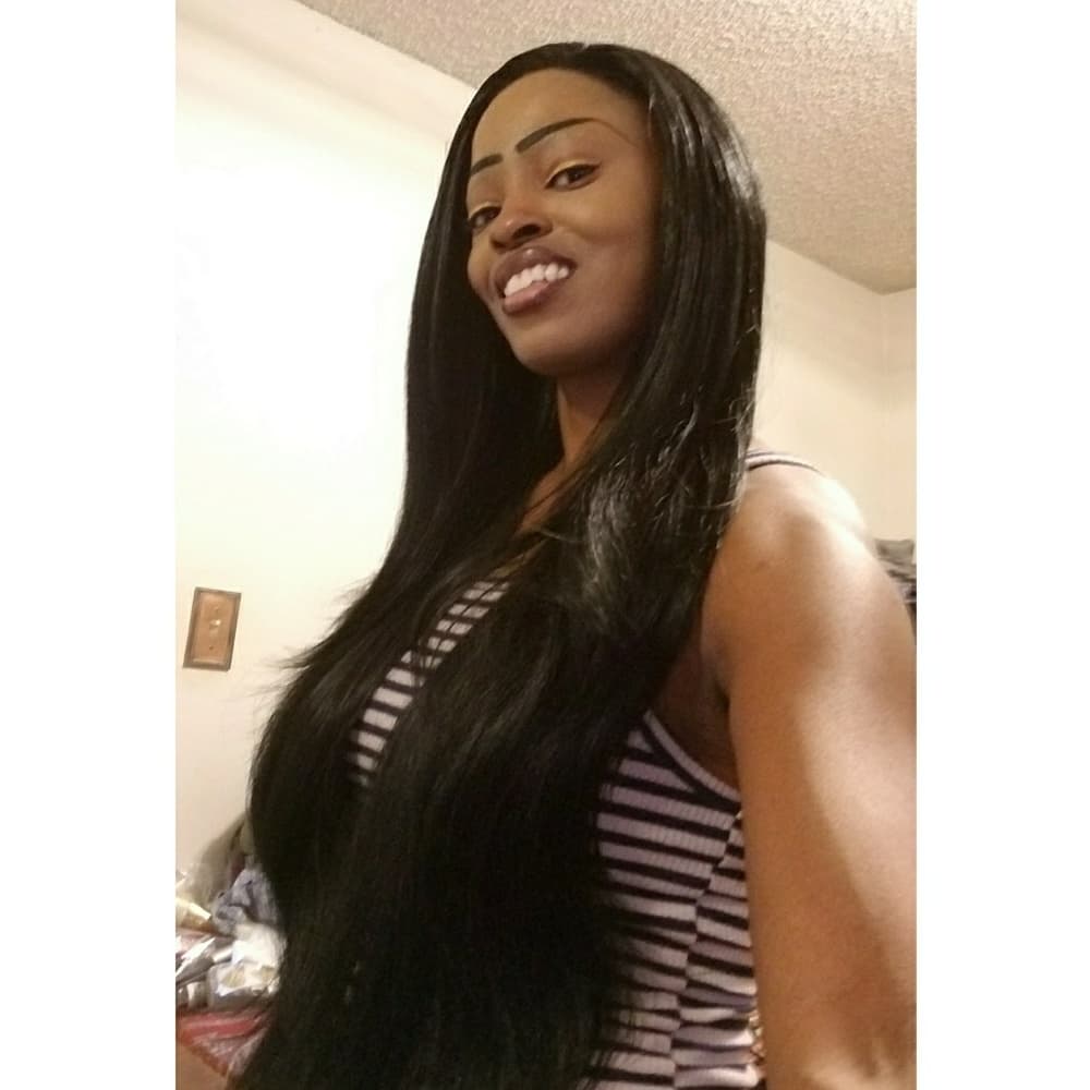 Black Beauty Lacefront Wig 22-24inches!! - Thumbnail 3