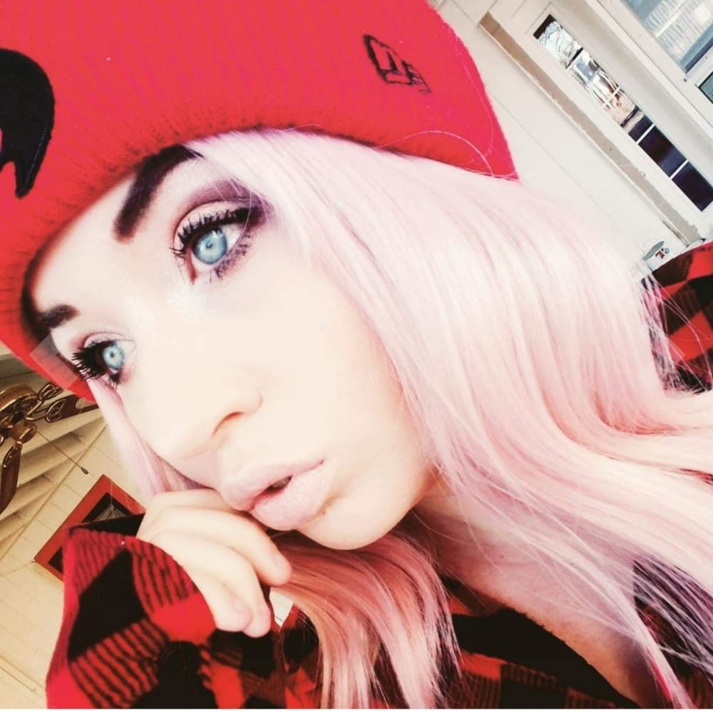 $39 on my site -Pink Bob Beauty Wig - Thumbnail 5
