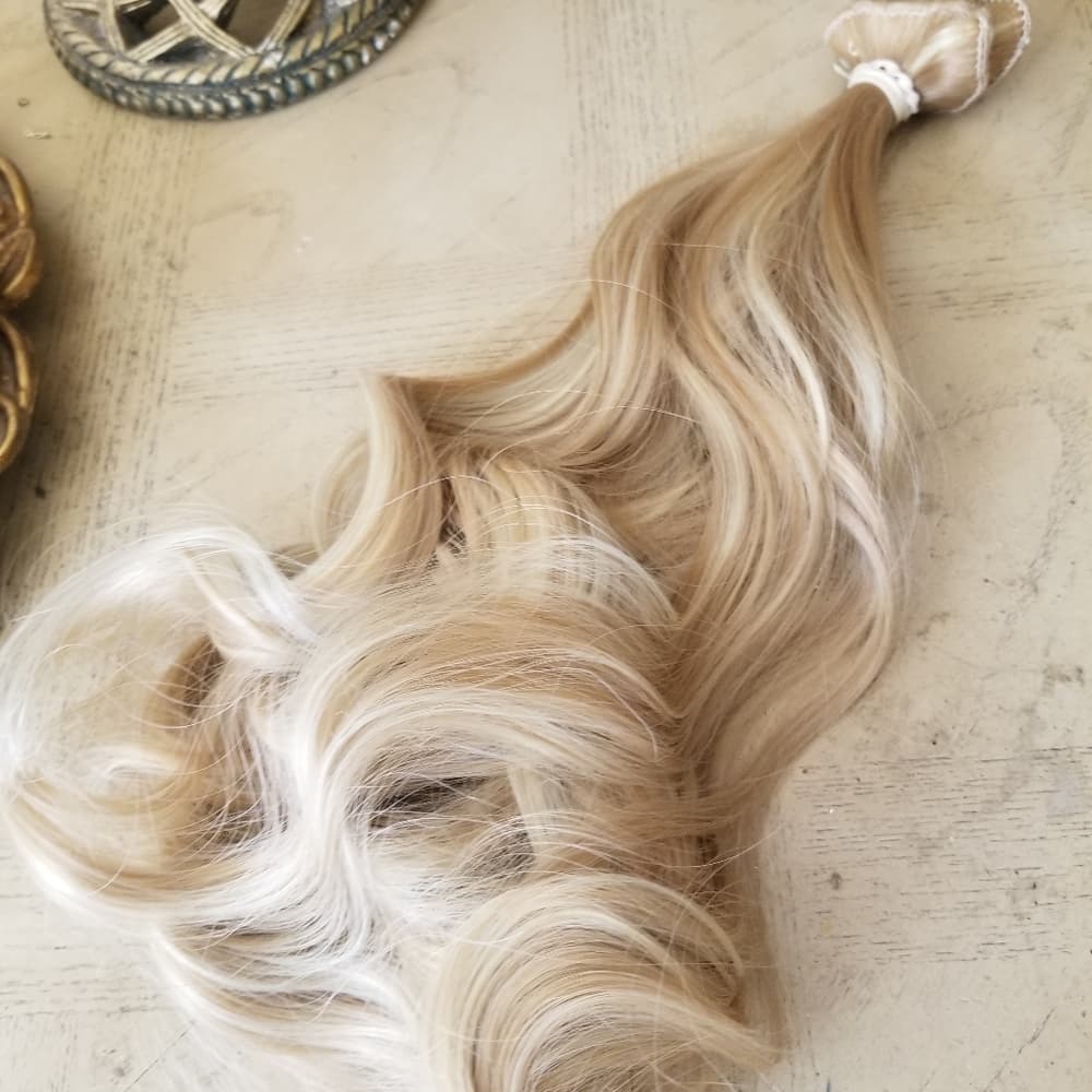 Blonde Beauty Full Head clip in extension - Thumbnail 6
