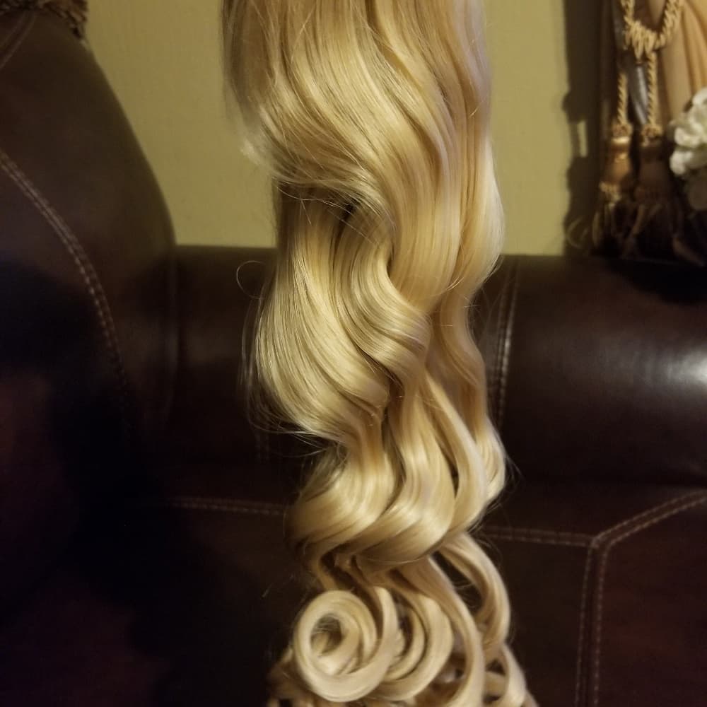 Blonde Beauty Full Head clip in Extension - Thumbnail 2