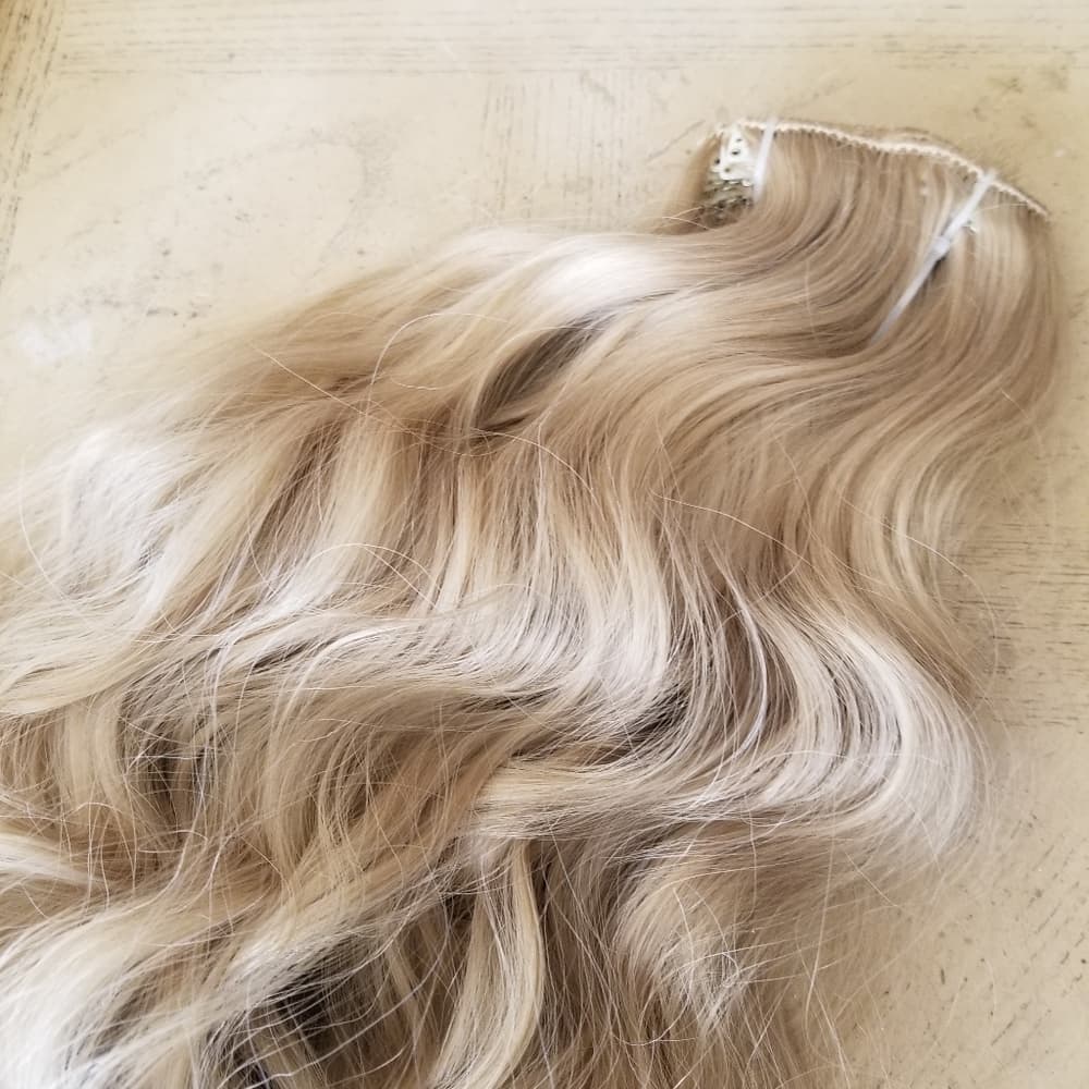 Blonde Beauty Full Head clip in extension - Thumbnail 12