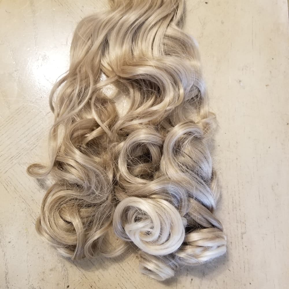 Blonde Beauty Full Head clip in extension - Thumbnail 9
