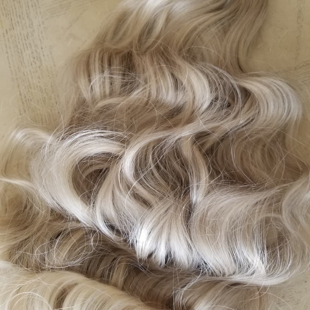 Blonde Beauty Full Head clip in extension