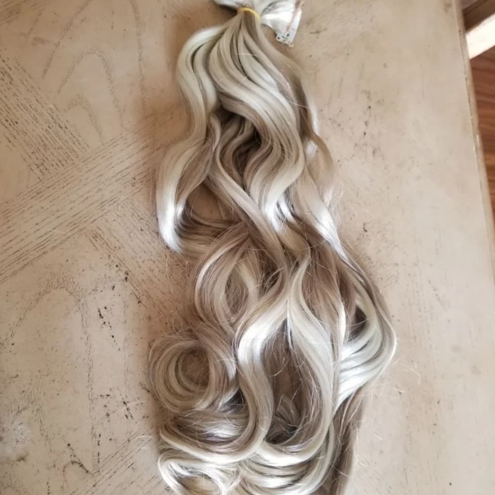 Blonde Wavy Full Head Clip in Extension - Thumbnail 5