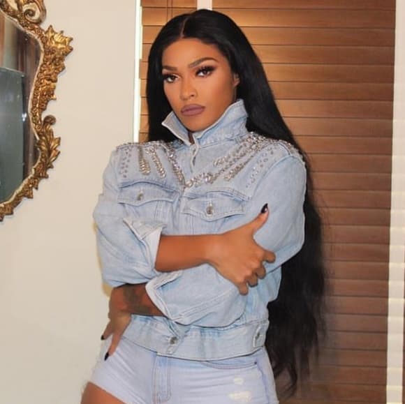 Black Yaki Lace Front Wig - Thumbnail 2