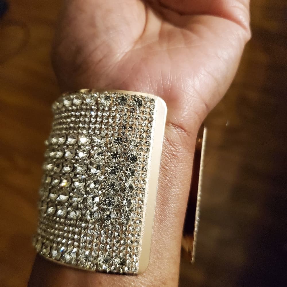 Beautiful Cuff Bracelet - Thumbnail 5