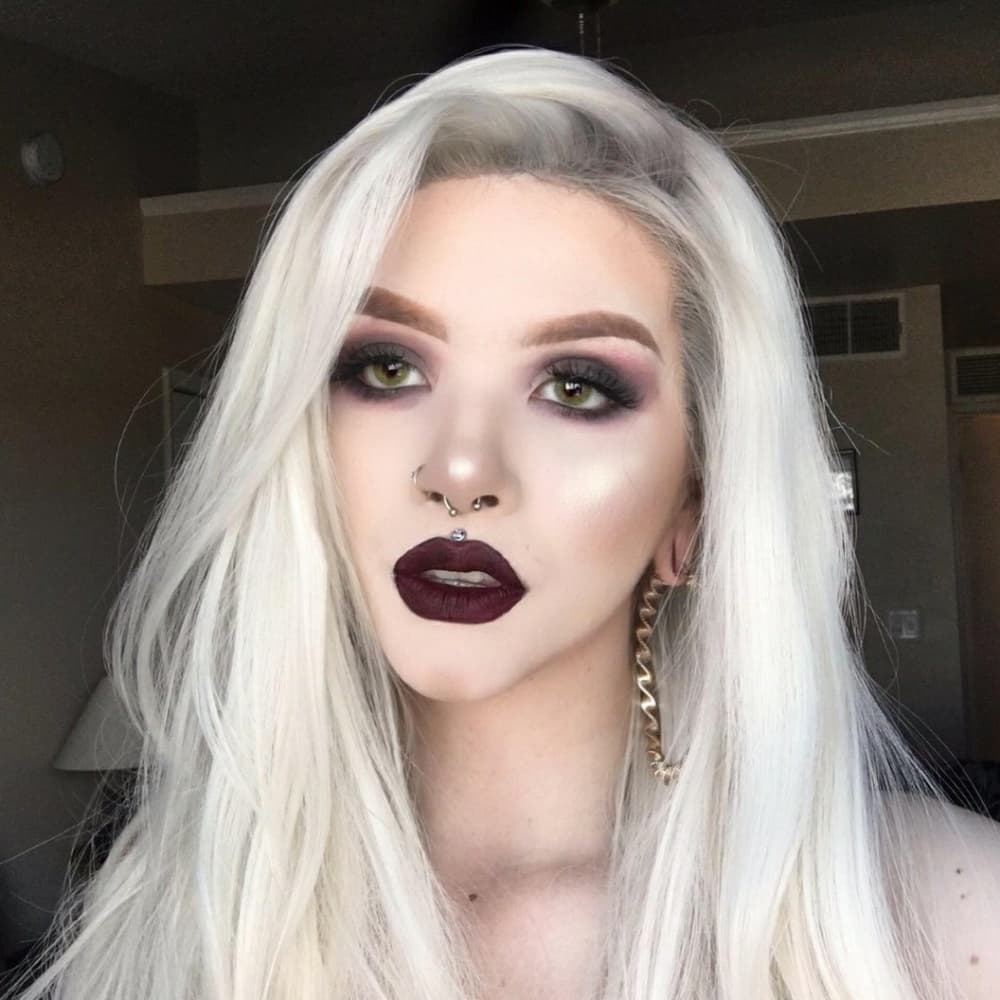 White Blonde Lace Front Wig - Thumbnail 4
