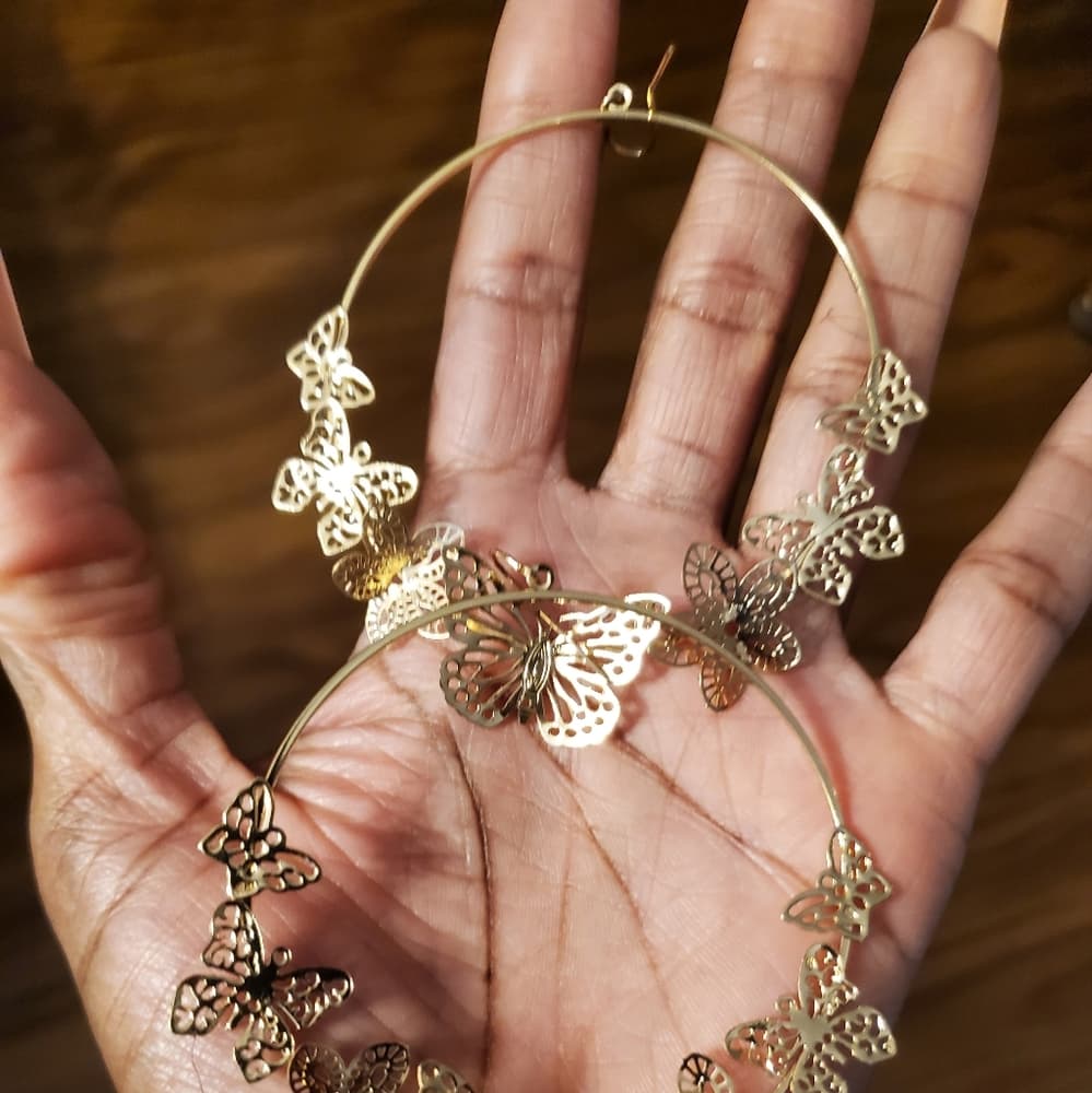 Butterly Beauty Gold Earrings - Thumbnail 2