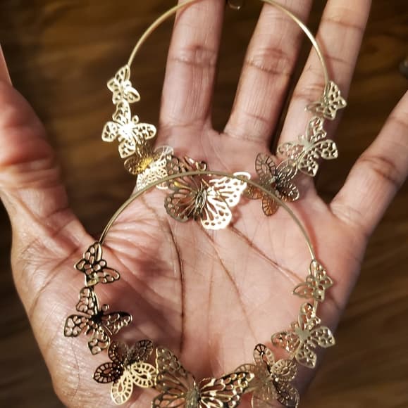 Butterly Beauty Gold Earrings - Thumbnail 4