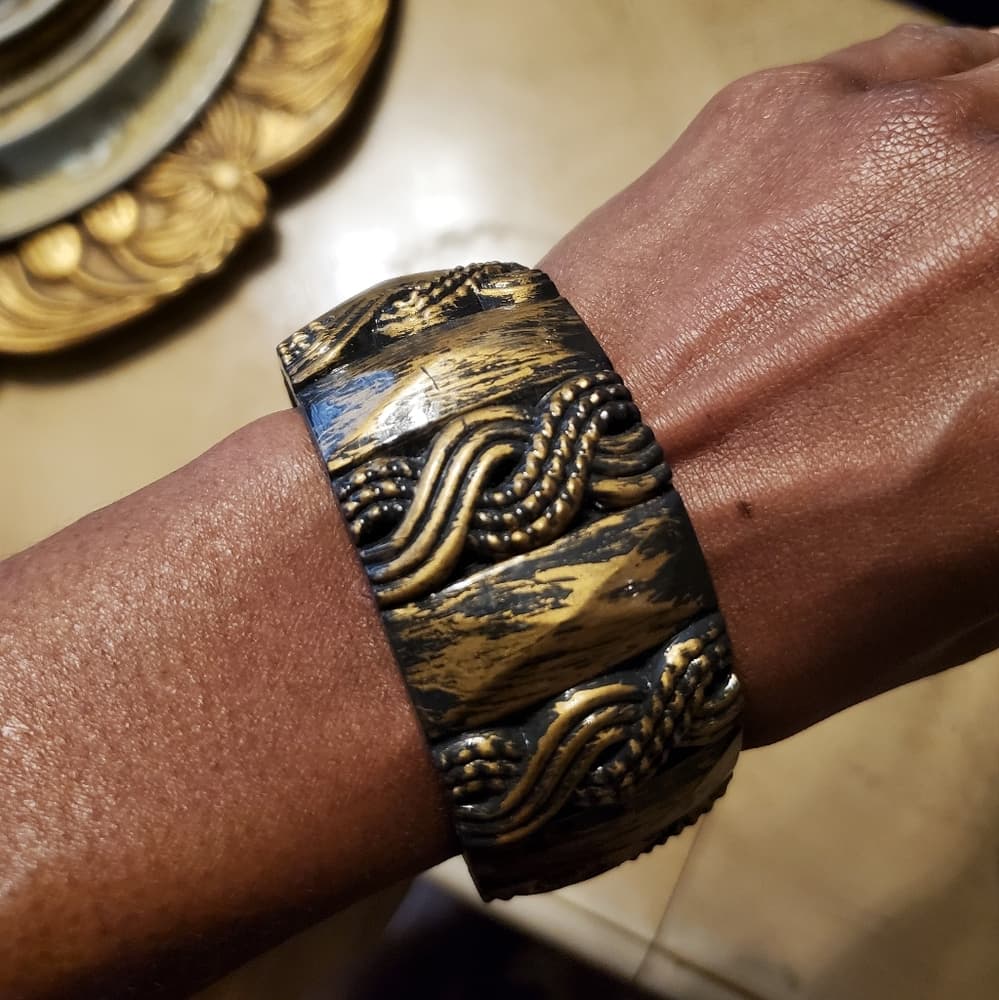 Vintage Bangle Bracelet - Thumbnail 2