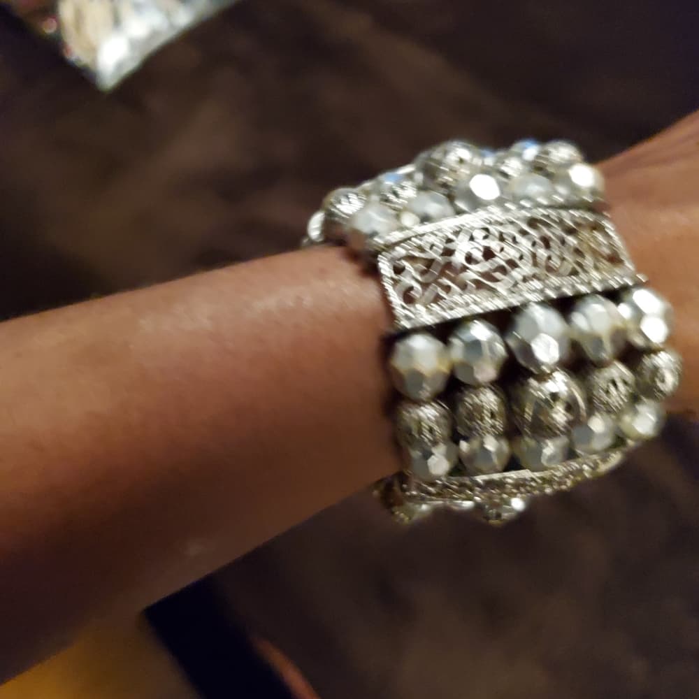 Beautiful four strand bracelet - Thumbnail 4