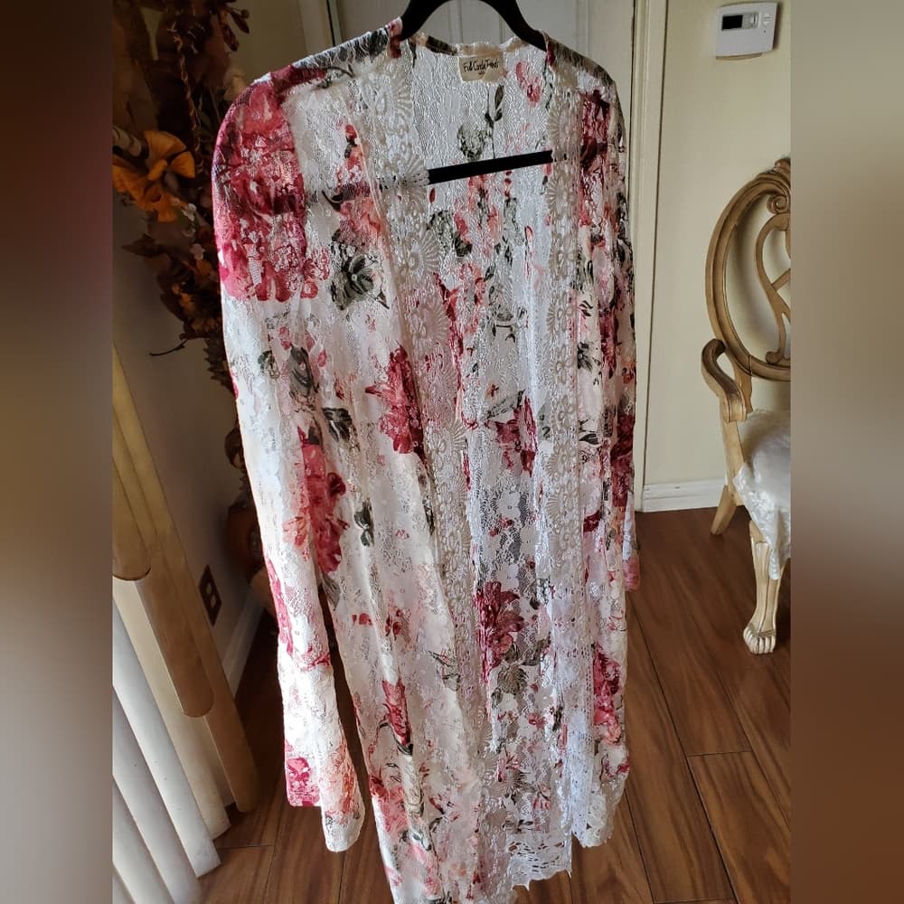 Pink White Floral Kimono - Thumbnail 5