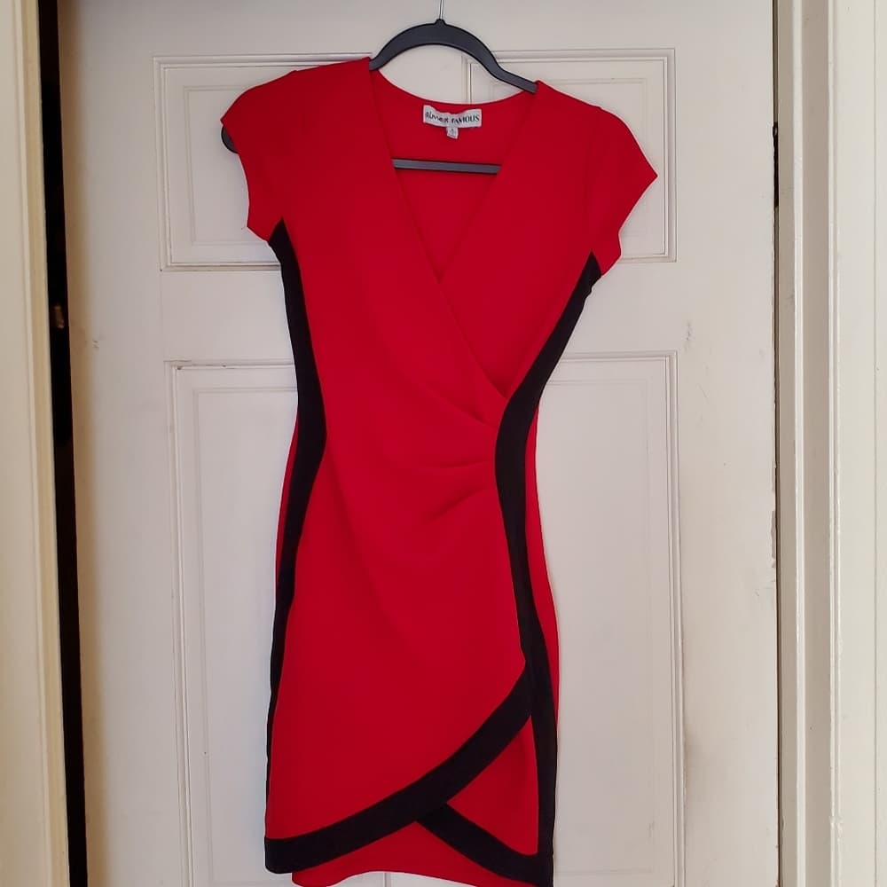 Red Black Dress - Thumbnail 5