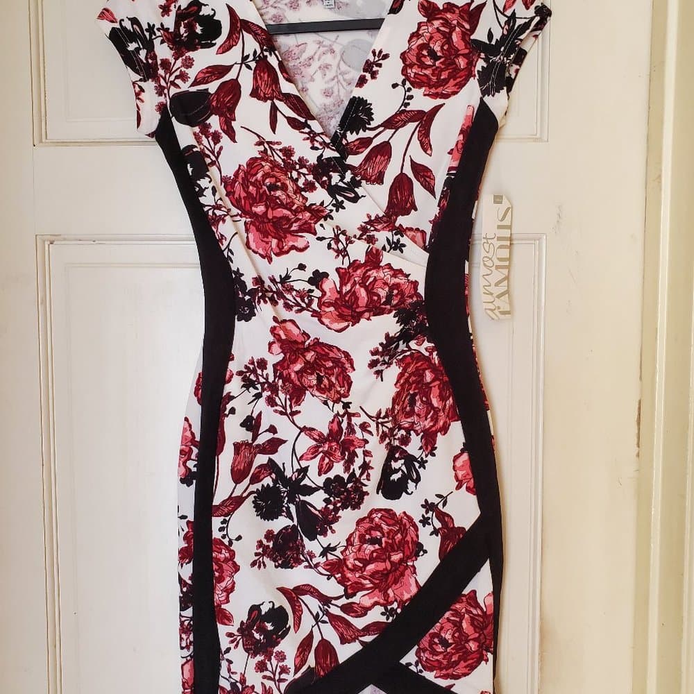 Almost famous flower dress - Thumbnail 9