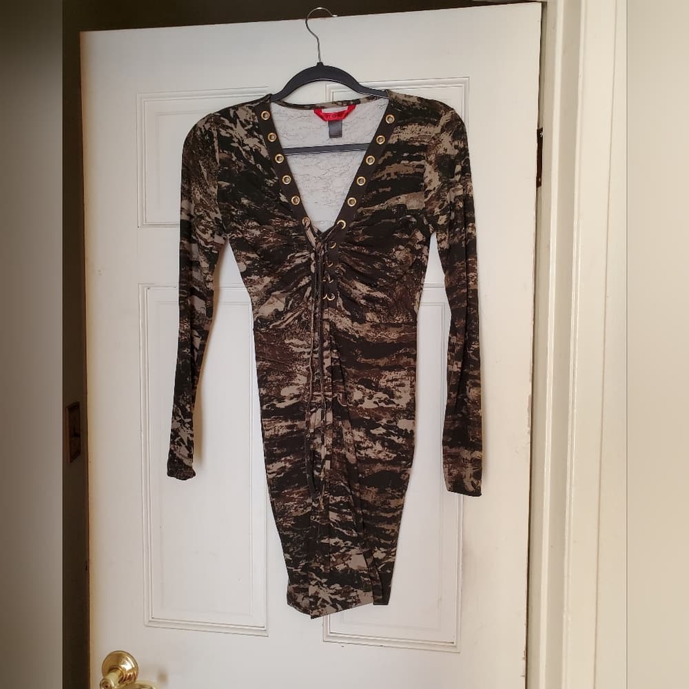 Army Beauty Dress size small - Thumbnail 3