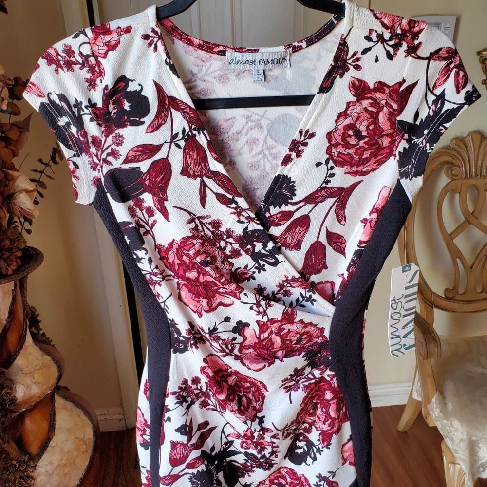 Almost famous flower dress - Thumbnail 2