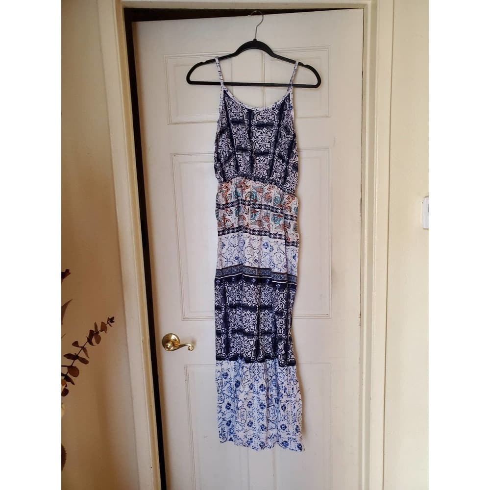 Beautiful Bohemian dress size small - Thumbnail 4