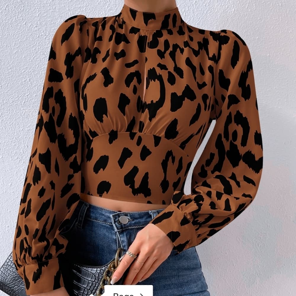 Allover Print Tie Backless Bishop Sleeve Crop Top - Thumbnail 6