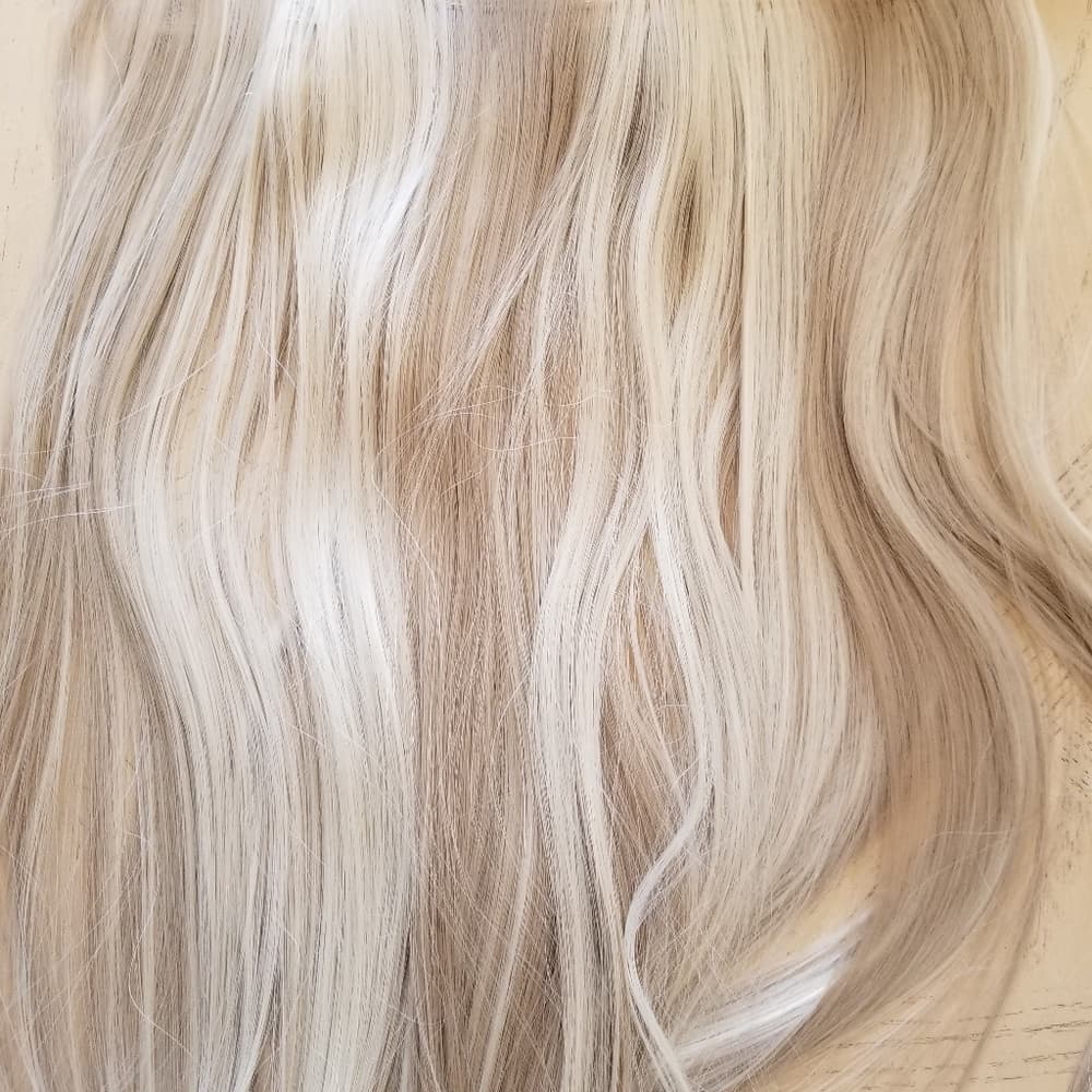 Ash Bleach Blonde Full Head Clip in Extension - Thumbnail 4