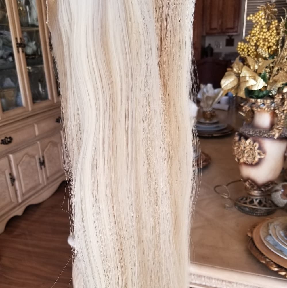 Ash Bleach Blonde Full Head Clip in Extension - Thumbnail 6