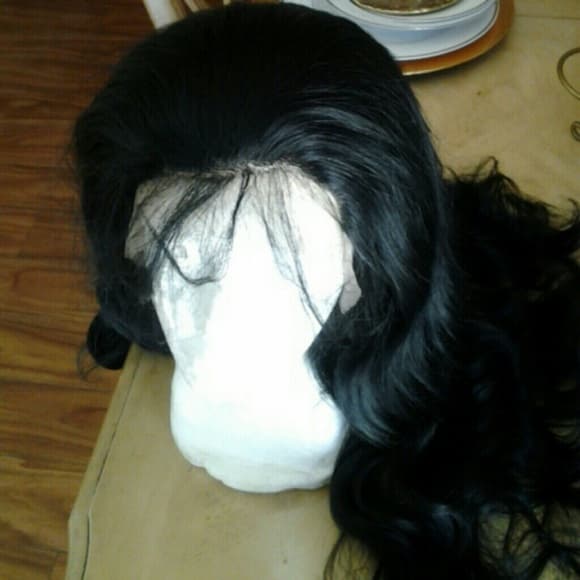 Body wave lace front wig 20 inches long - Thumbnail 2