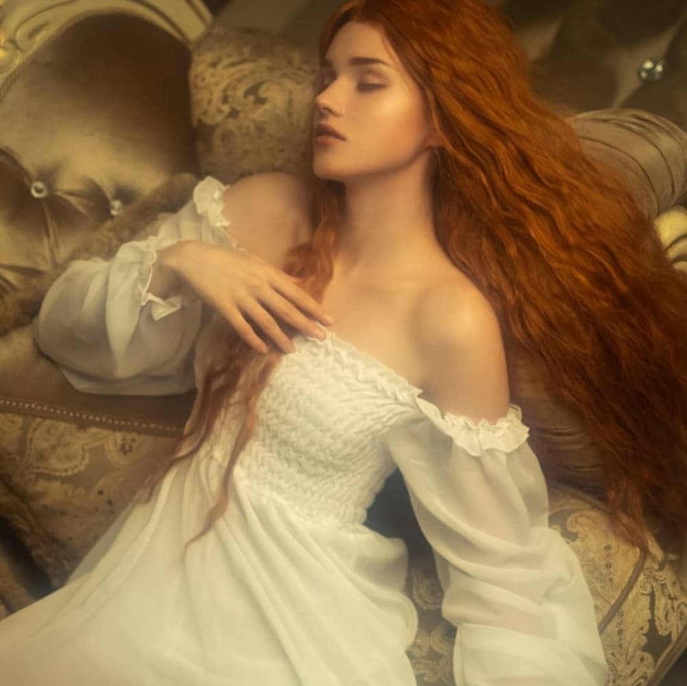 Auburn Beauty Lace Front Wig - Thumbnail 4