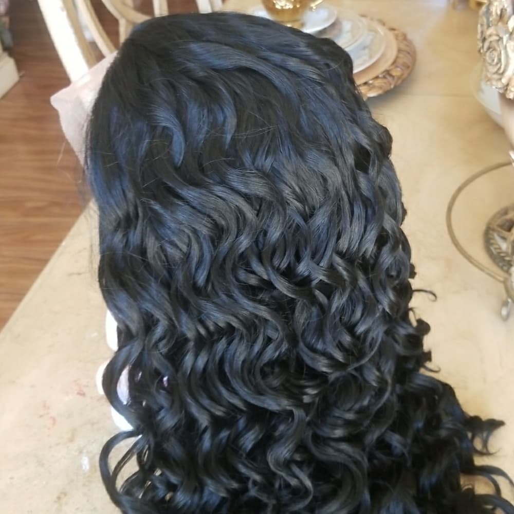 Curly Human Blend Lacefront Wig 26-28 inches!! - Thumbnail 4