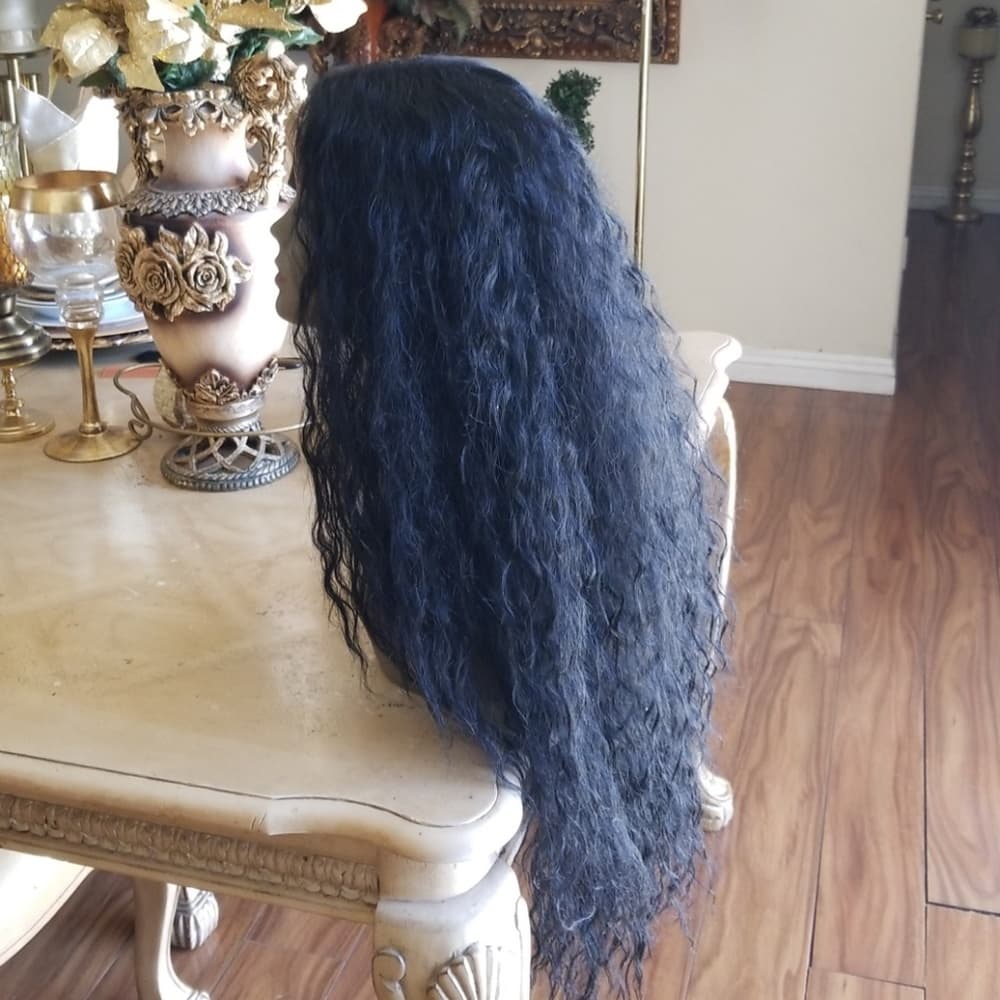 Used Curly Lace Front Wig - Thumbnail 4