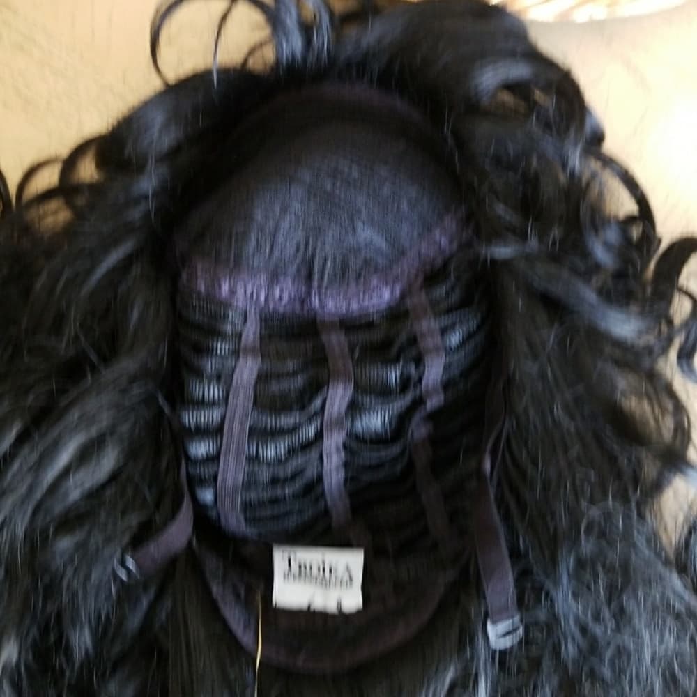 Caressa jet black forever young wig - Thumbnail 7