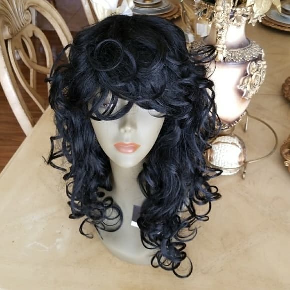 Caressa jet black forever young wig - Thumbnail 9