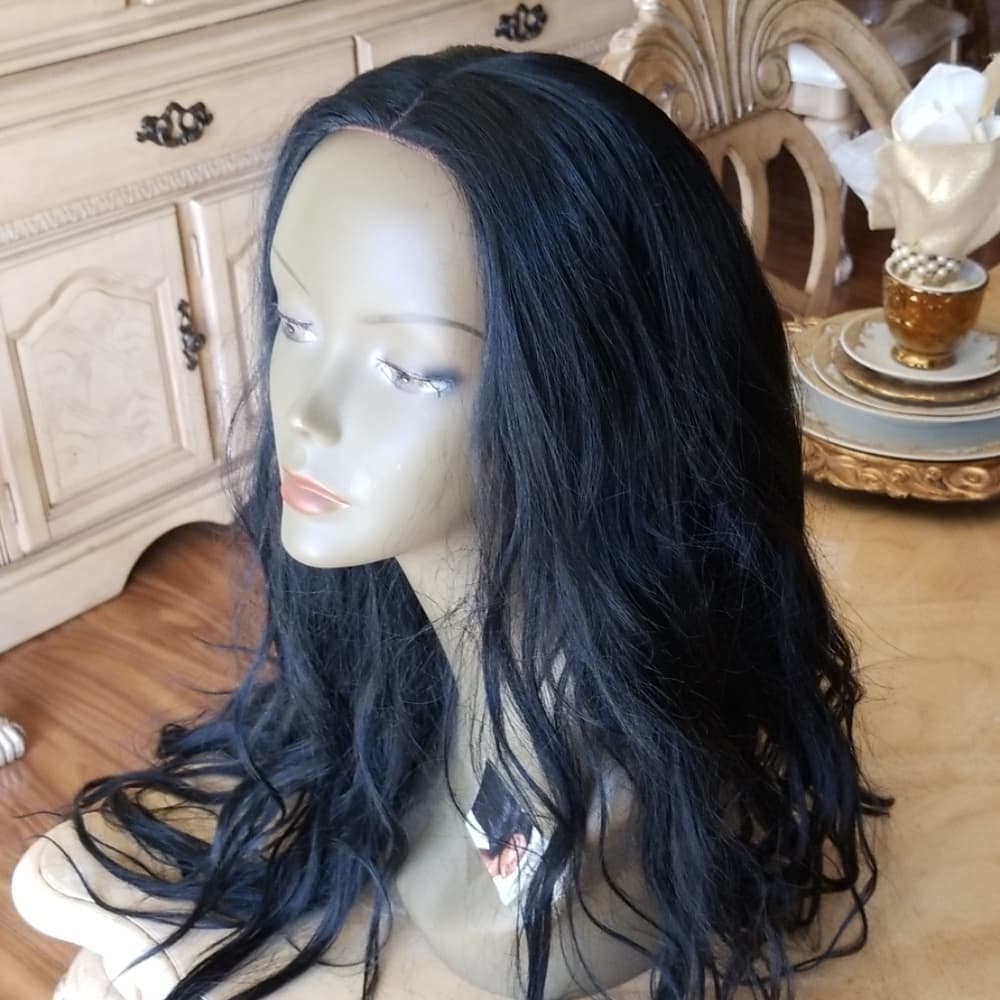 Used Layered Straight Bodywave Lace Front Wig - Thumbnail 3