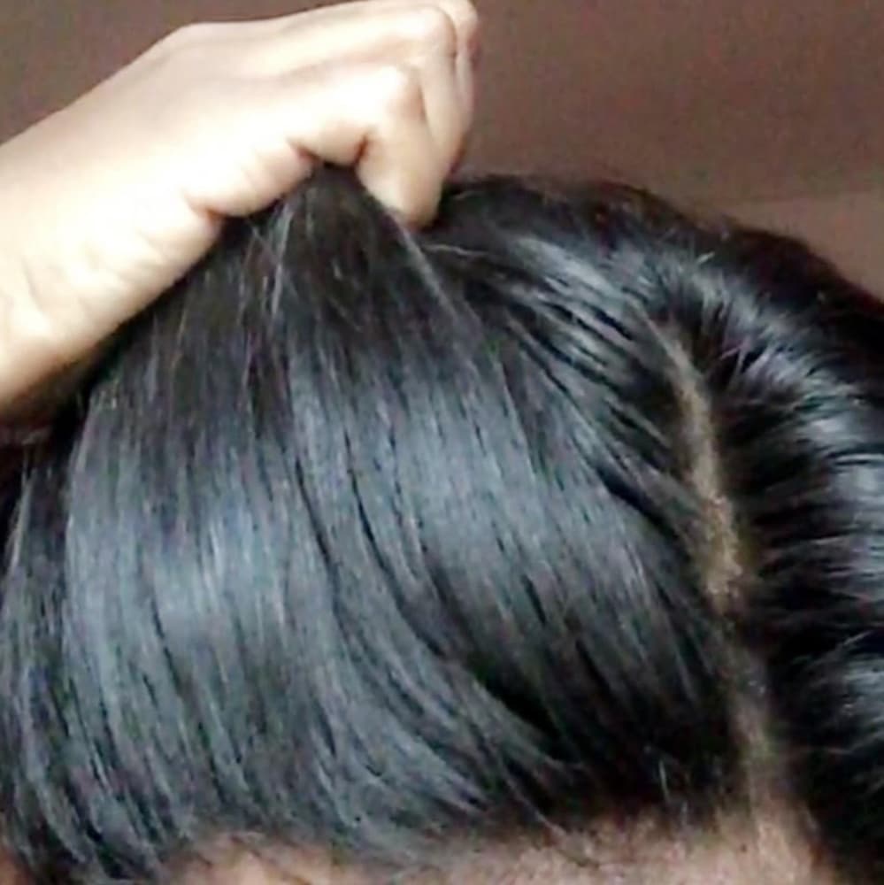 Brazilian Lace Front Wavy Wig - Thumbnail 2