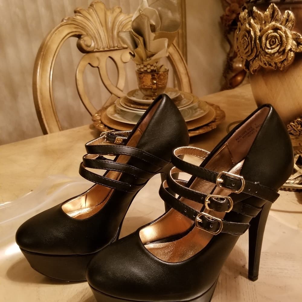 Black Beauty High Heels - Thumbnail 2
