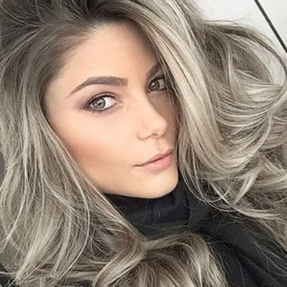 Ash Blonde Beauty Lace Front Wig - Thumbnail 6