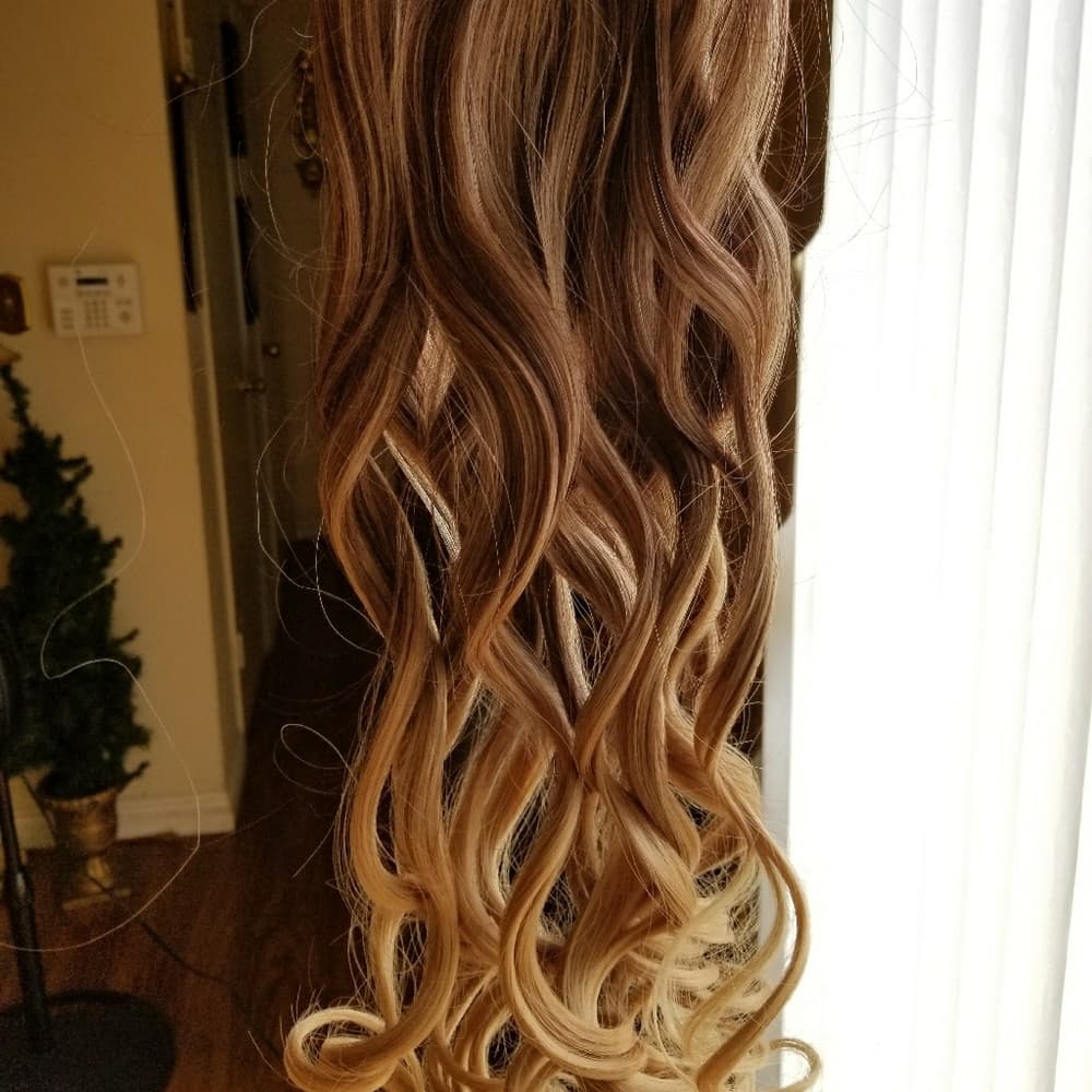 Ombre light Brown to Blonde Clip in Extension - Thumbnail 3