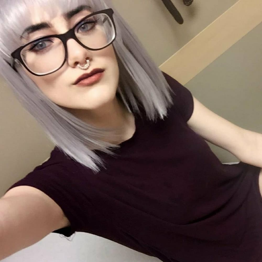 Gray Bob Beauty Wig