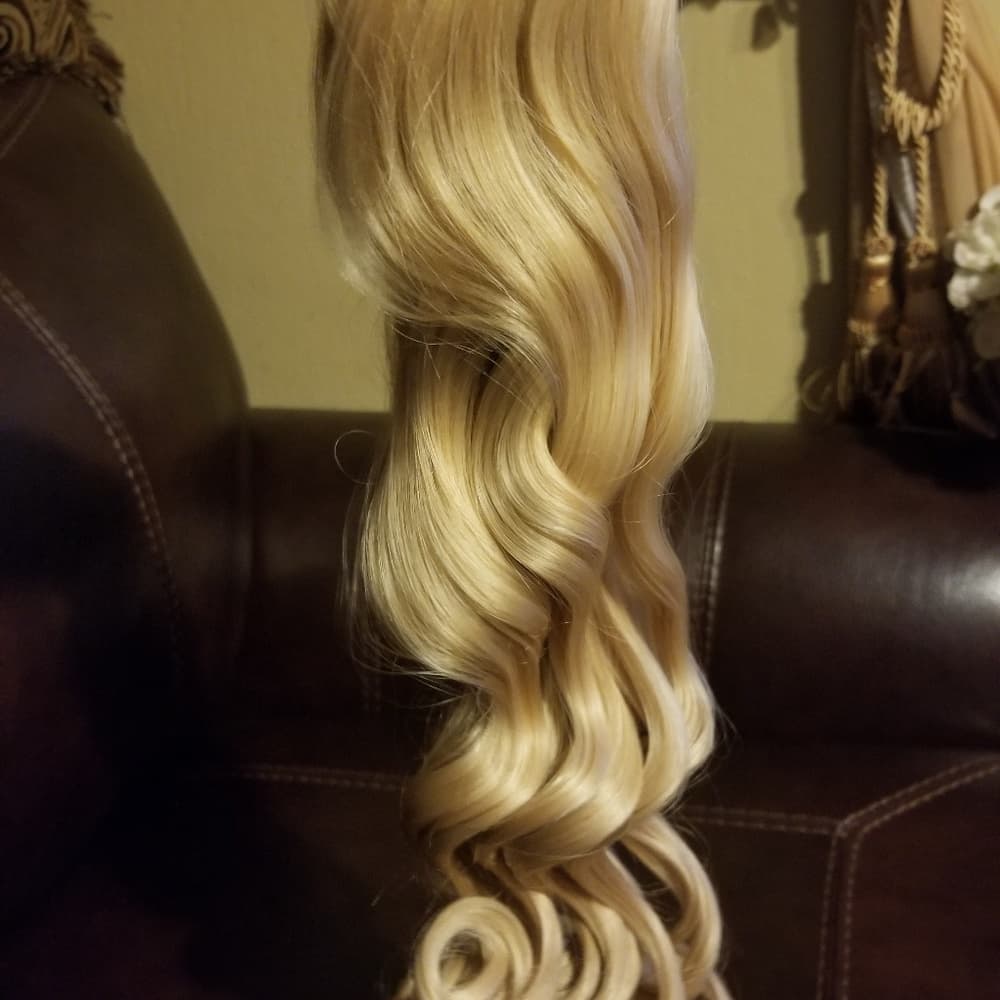 Blonde Beauty Full Head clip in Extension - Thumbnail 3